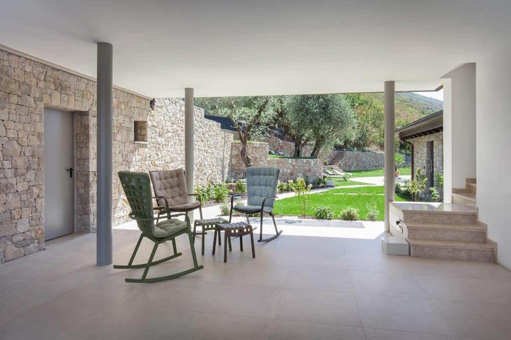 Villa Divina - Apt Divina Con Piscina E Vista Lago Castelletto Di Brenzone Exteriér fotografie